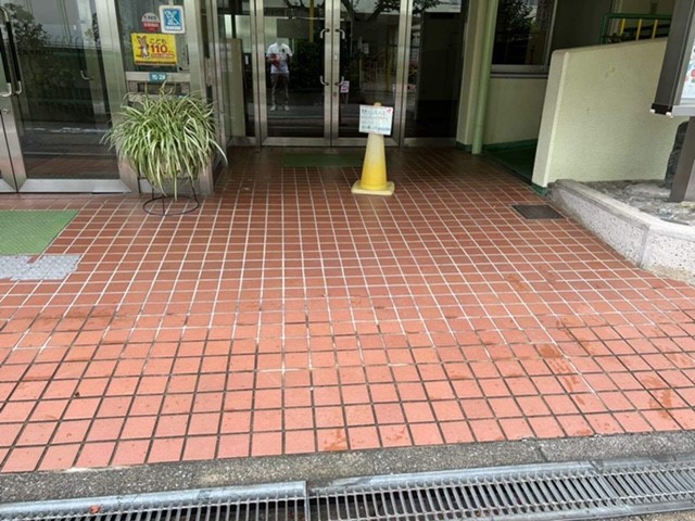阿倍野区　育徳園コミュニティセンター土間補修工事
