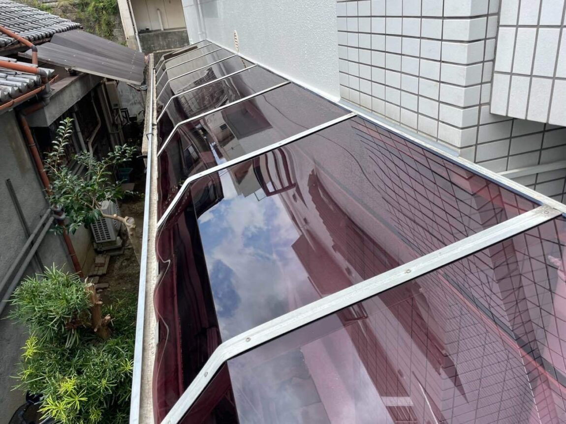 ポリカ屋根の取替について